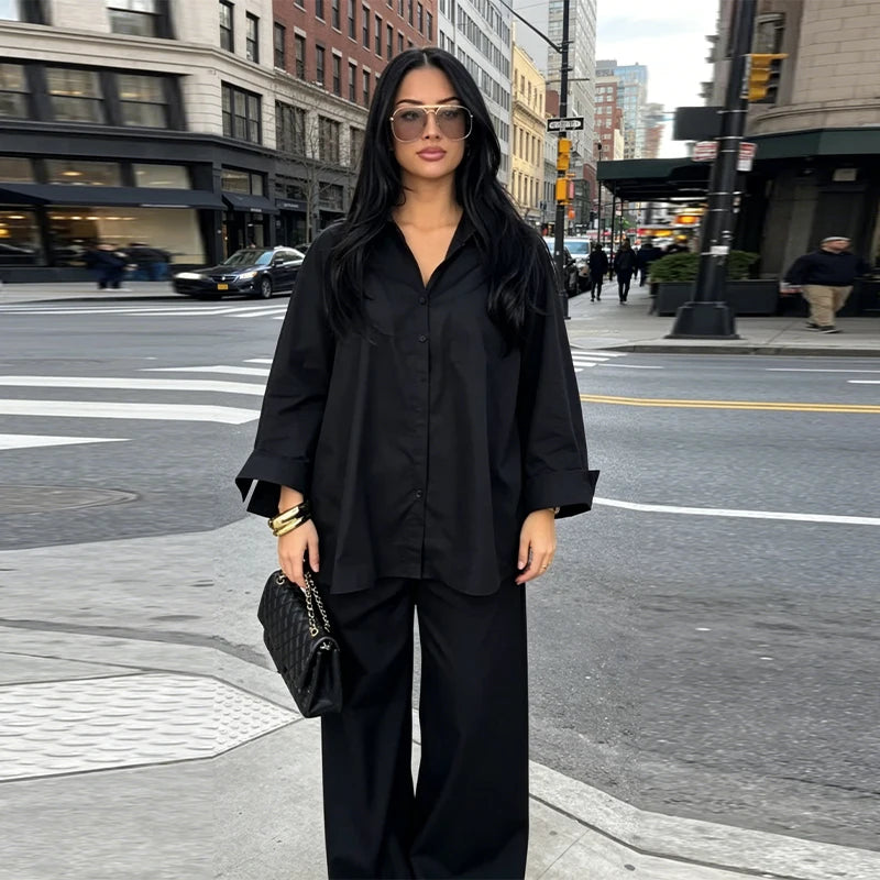 Conjunto oversize de camisa y pantalón ancho para mujer — Streetwear cómodo 2026