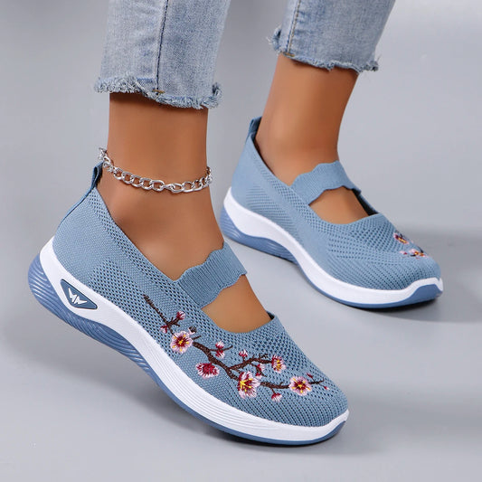 Zapatillas deportivas planas para mujer — Transpirables y cómodas, verano 2026