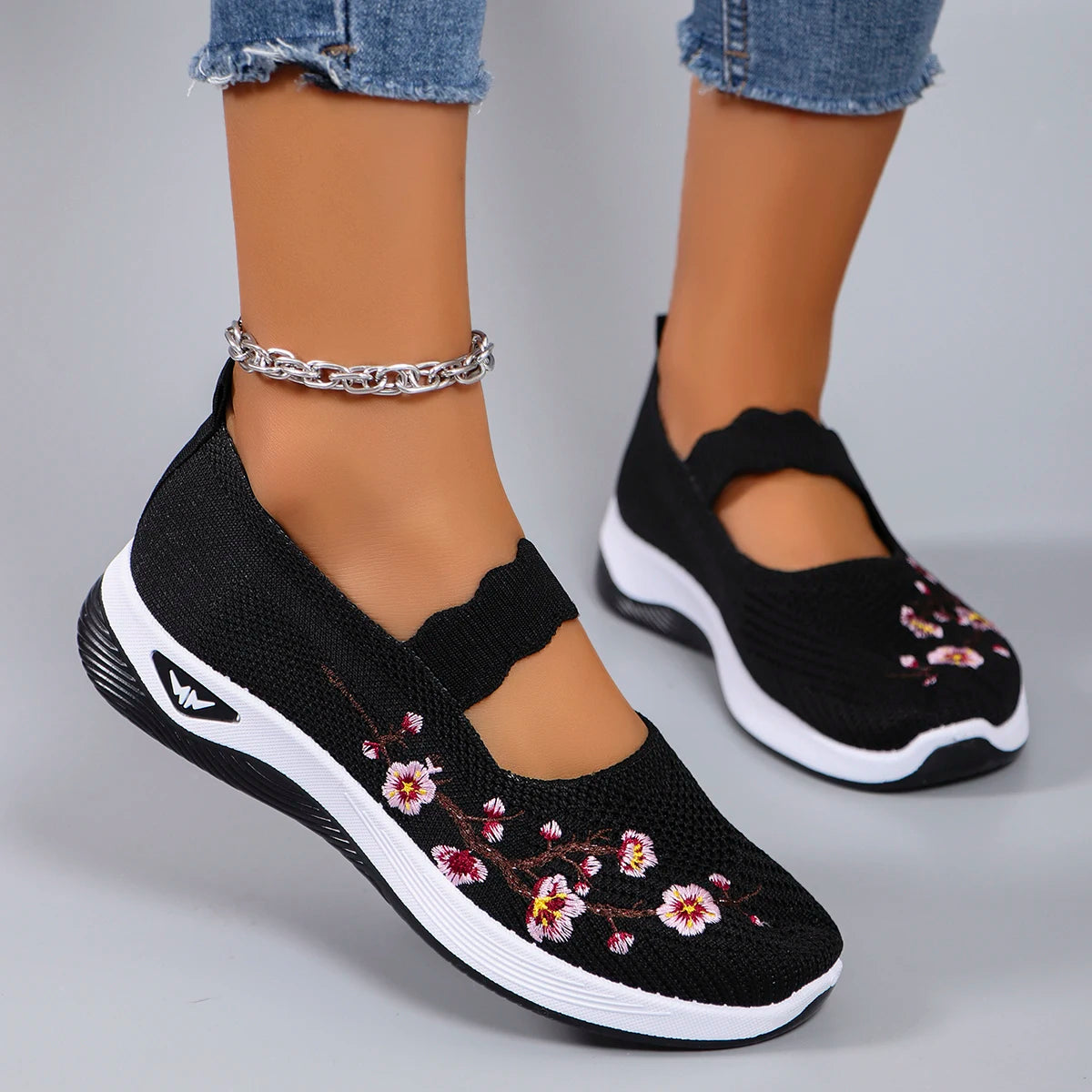 Zapatillas deportivas planas para mujer — Transpirables y cómodas, verano 2026